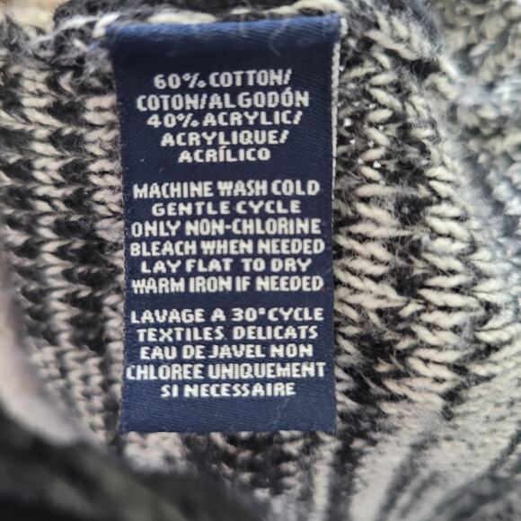 American Living Size XL Mixed Print Crewneck Sweater Striped Black White Cozy - Picture 6 of 6